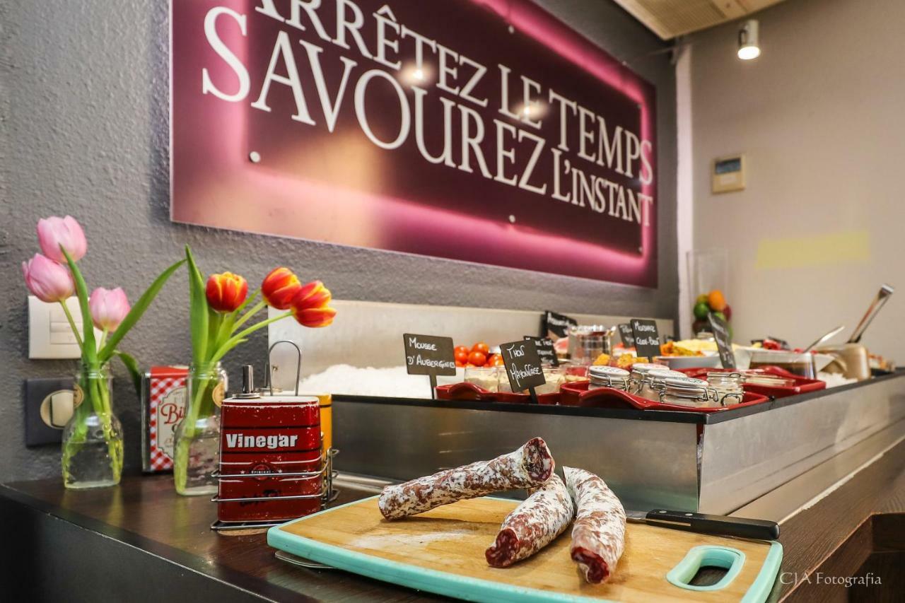 Hotel Restaurant Kyriad Brive Centre Exteriör bild
